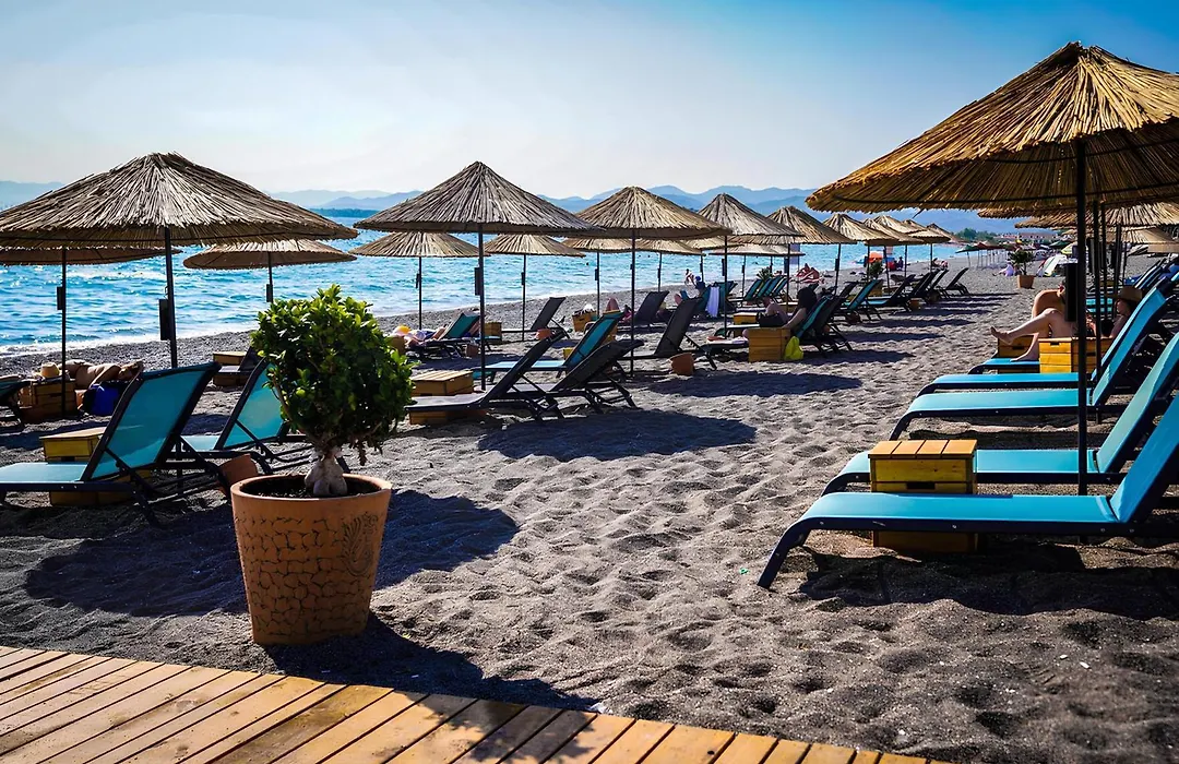 Uras Beach Hotel-1